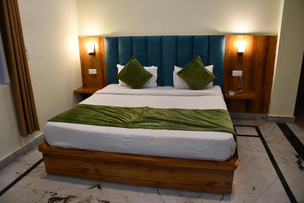 Shivansh Inn Resort Rishīkesh Buitenkant foto