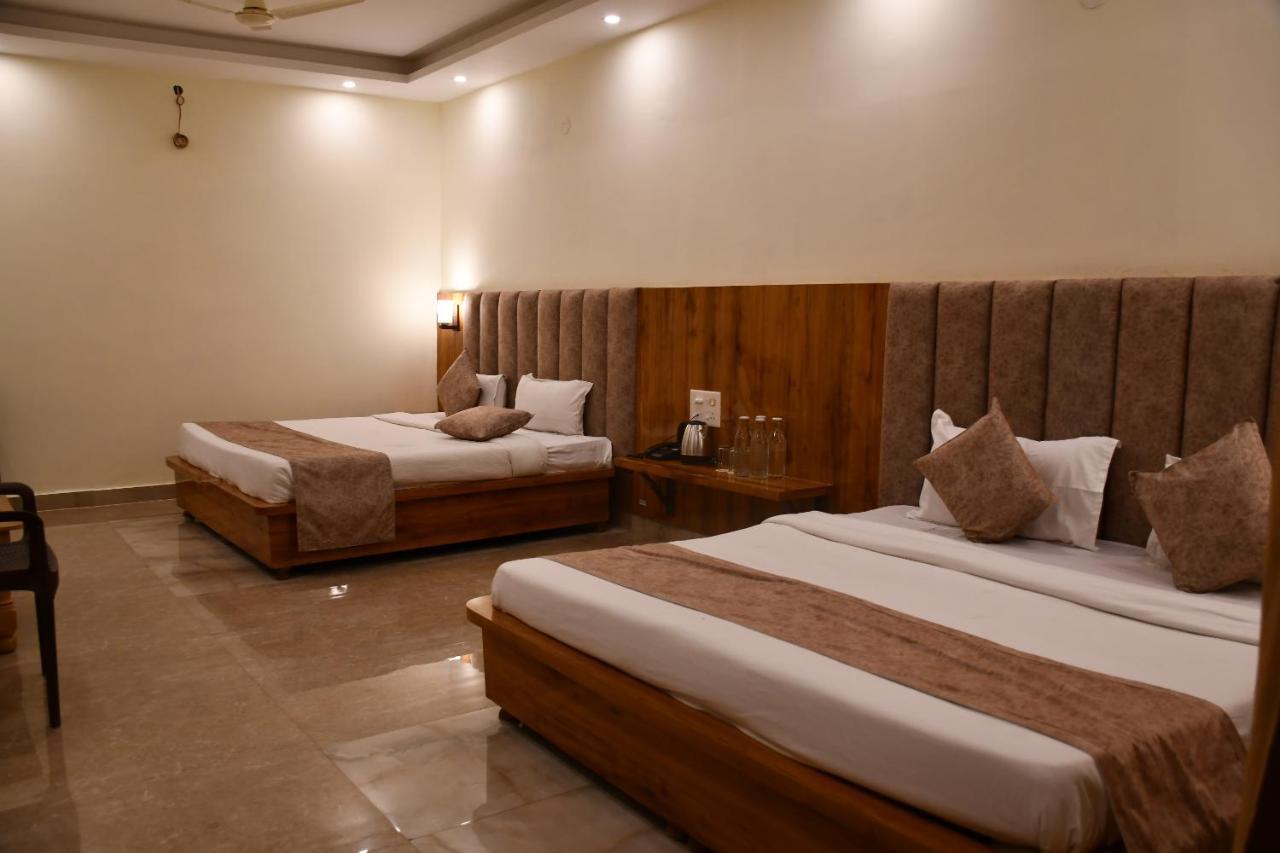 Shivansh Inn Resort Rishīkesh Buitenkant foto